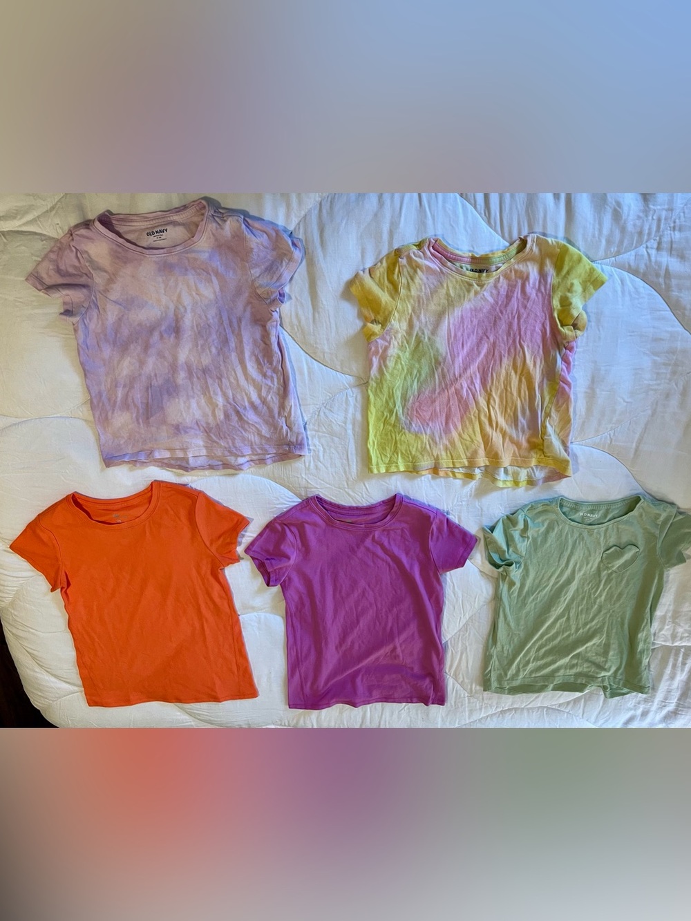 Old Navy & All in Motion Short Sleeve Tee Shirt Bundle Girls’ Size Medium (8)